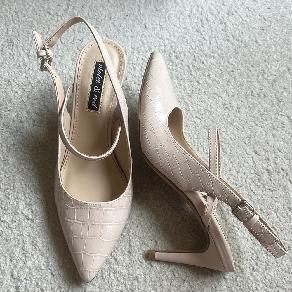 Size 6.5 Violet & Red Patricia Slingback heel